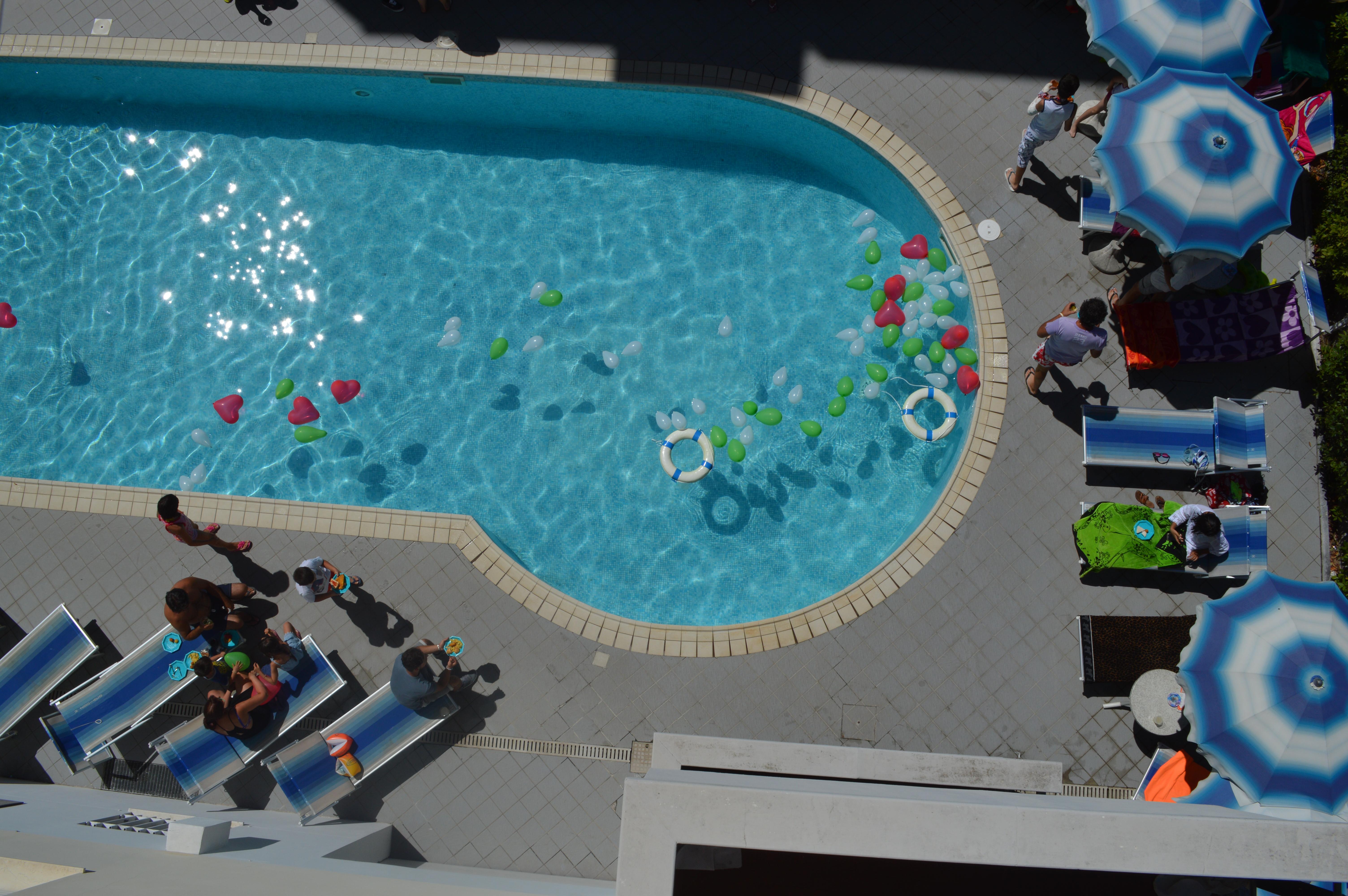 Hotel Orizzonti リミニ エクステリア 写真