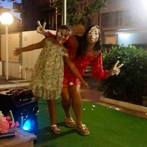 Hotel Orizzonti リミニ エクステリア 写真